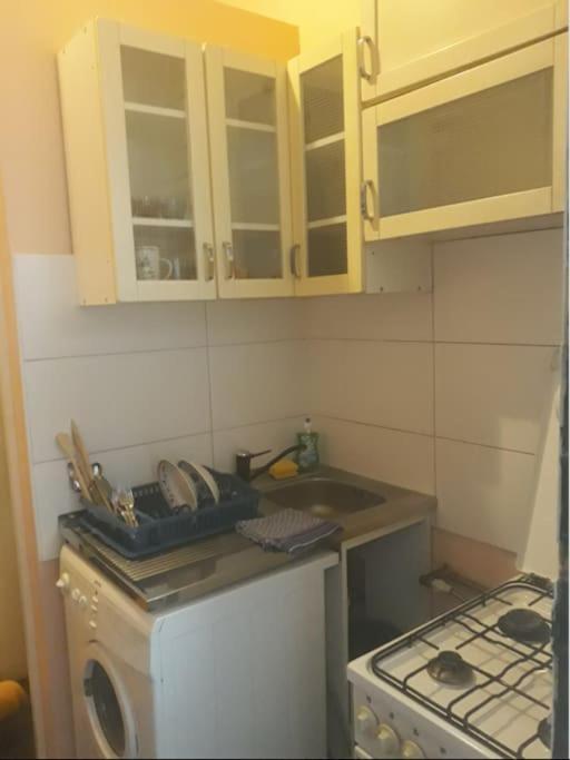 Simple Apartment 10 Minutes To Downtown Вена Экстерьер фото